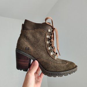 Born Ronnie Suede Boot